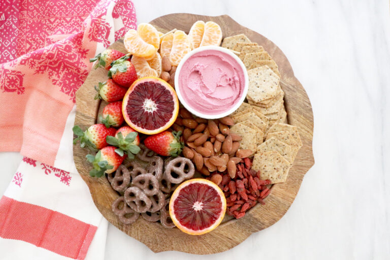 VALENTINE’S DAY SNACK BOARD