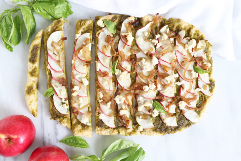 GLUTEN-FREE PIZZA: APPLE, ALMOND FETA