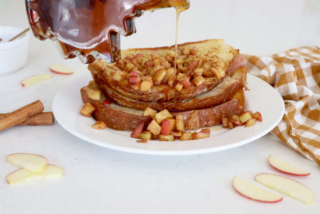 Apple french toast with maple syrup